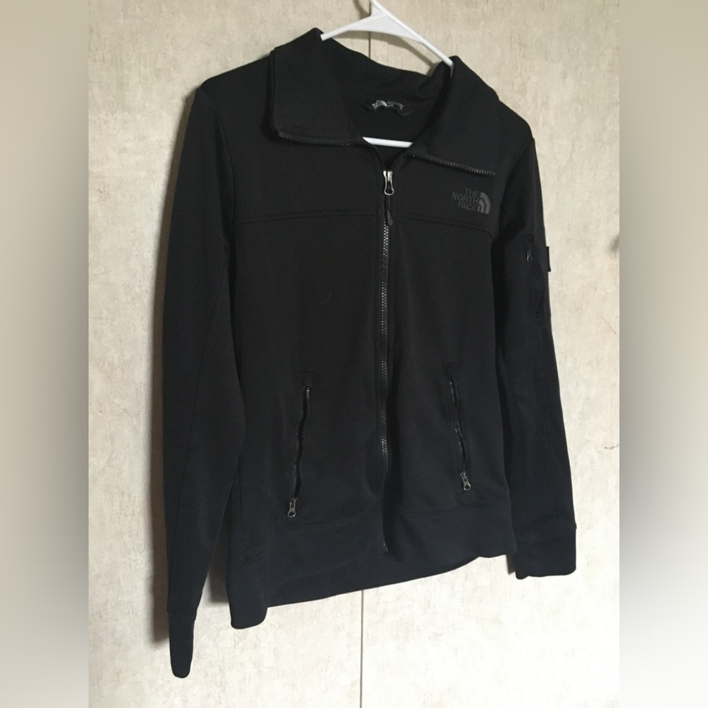 NORTH FACE // Black Zip Jacket